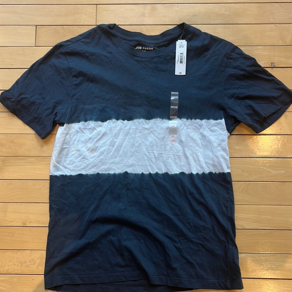 Joe fresh boys size S T-shirt *NEW WITH TAGS*